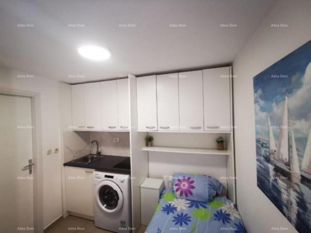 Kuća Prodaja - Kuća u centru, samo 50 m udaljena od mora, Umag!