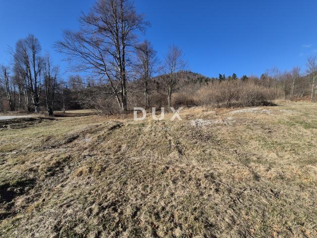 GORSKI KOTAR, FUŽINE - građevinsko zemljište 1552 m2 s razvojnim potencijalom!