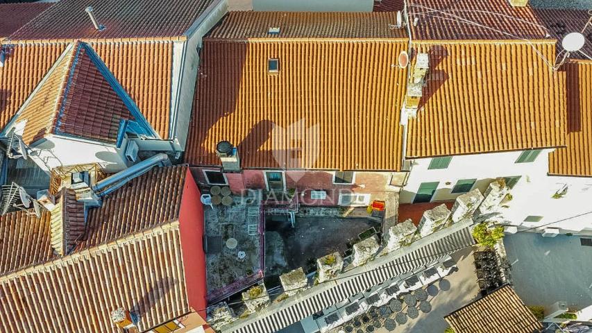 Novigrad, Haus in der Altstadt, 252 m²