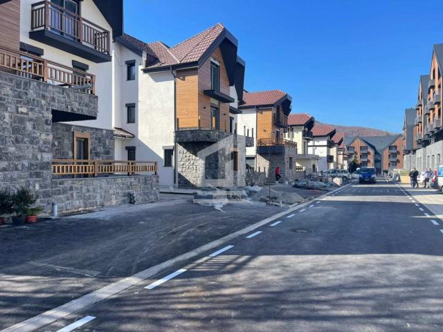 Stan 46 m² na Prodaju – Kolašin