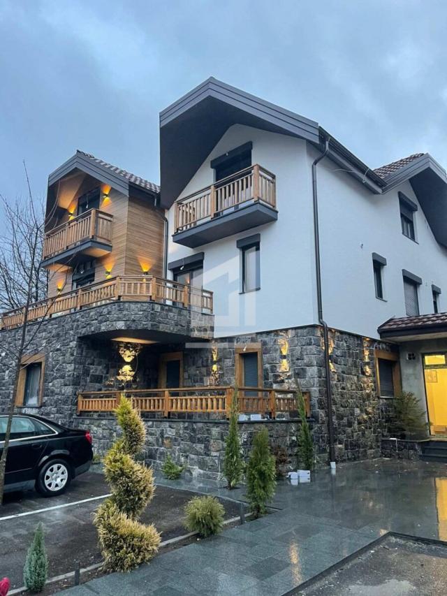 Stan 46 m² na Prodaju – Kolašin