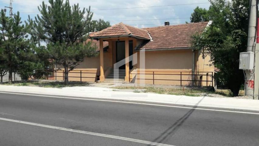 Kuća 260 m² na Prodaju – Spuž, Danilovgrad