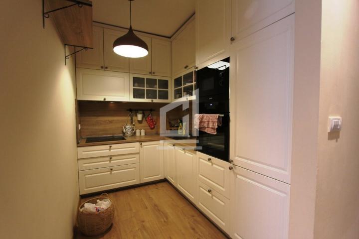 Stan 88 m² na Prodaju – Budva