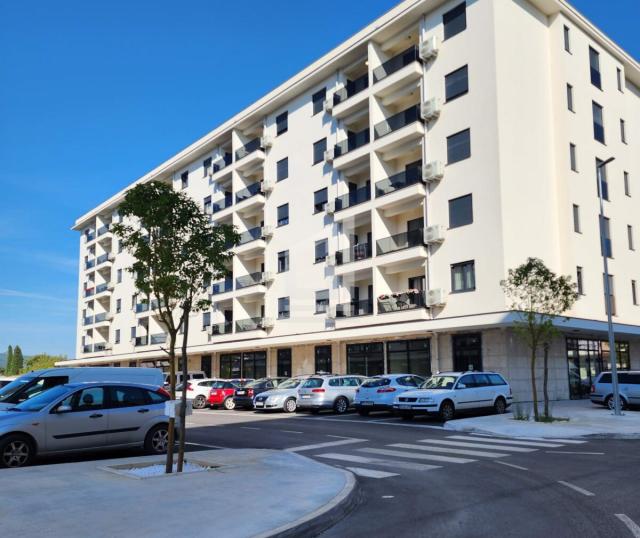 Poslovni prostori raznih kvadratura - City kvart