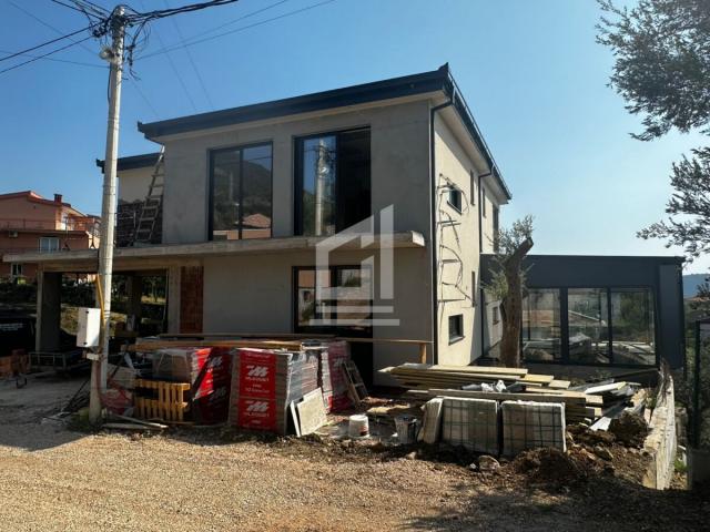 Kuća 267 m² na Prodaju – Bjeliši, Bar