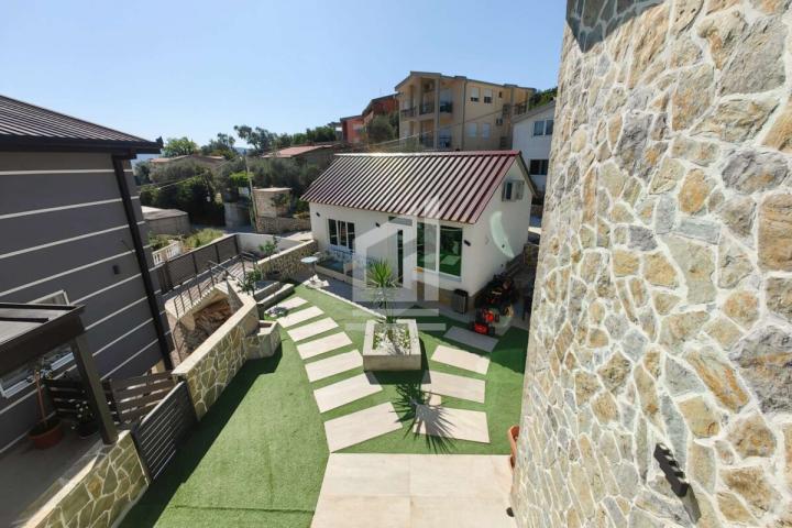 Kuća 220 m² na Prodaju – Bar