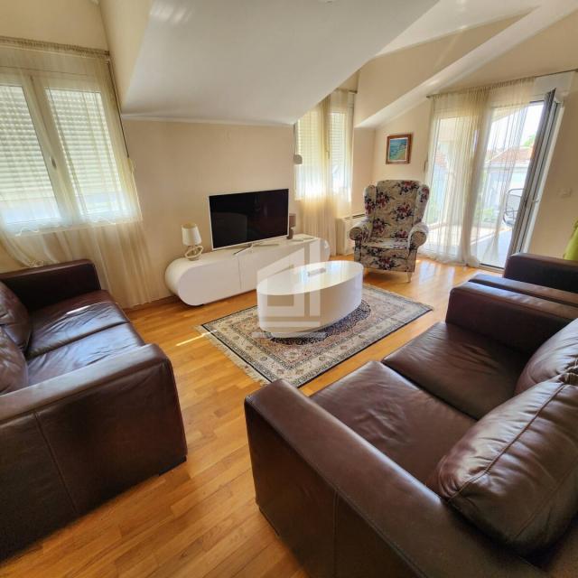 Stan 90 m² na Prodaju – Gorica C, Podgorica