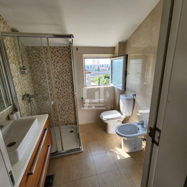 Stan 90 m² na Prodaju – Gorica C, Podgorica