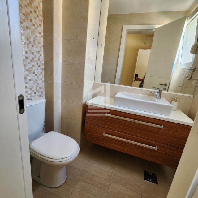 Stan 90 m² na Prodaju – Gorica C, Podgorica