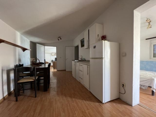 Kuća 200 m² na Prodaju – Stari Bar, Bar