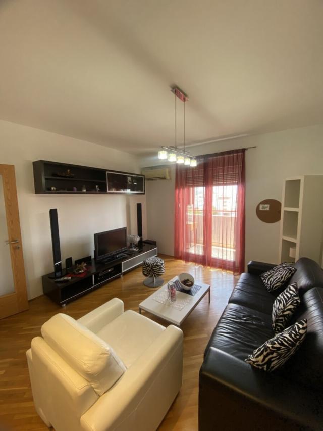 Stan 50 m² na Izdavanje – Preko Morače, Podgorica