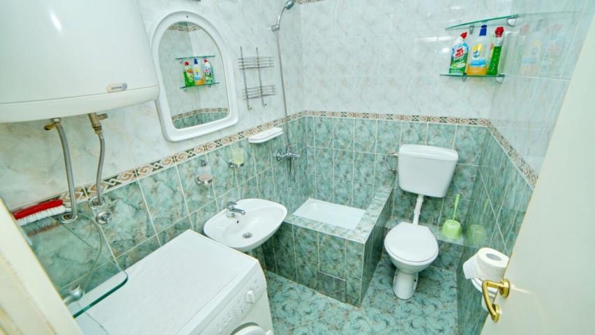 Jednosoban stan, 44m2, Preko Morace, IZDAVANJE