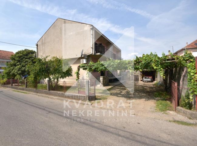 Prodaja, Kuća, Podgorica, Masline, 300m2