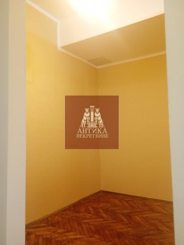 Fotografija stana 7 od 14