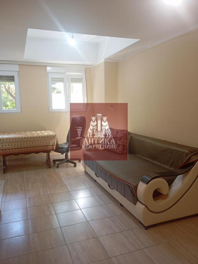 Fotografija stana 9 od 14