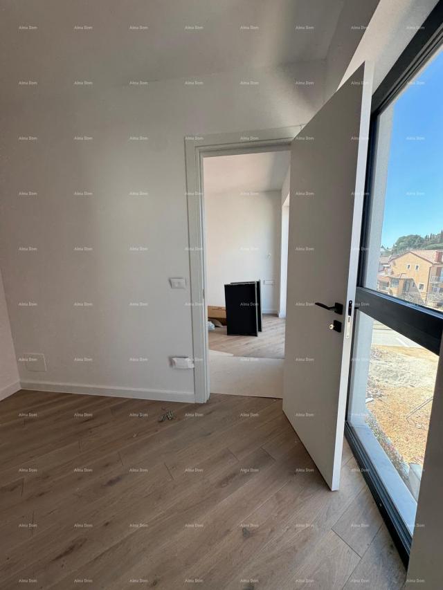 Stan ROVINJ - DVOETAŽNI APARTMAN S PREKRASNIM POGLEDOM NA MORE (E)
