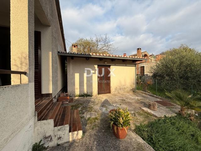 ISTRA, POREČ - Autentična istarska kuća s dvije stambene jedinice
