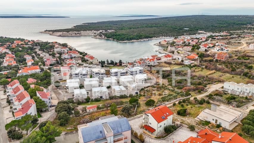Zemljište na par minuta od plaže i otvorenim pogledom, Šimuni, 1.546 m2
