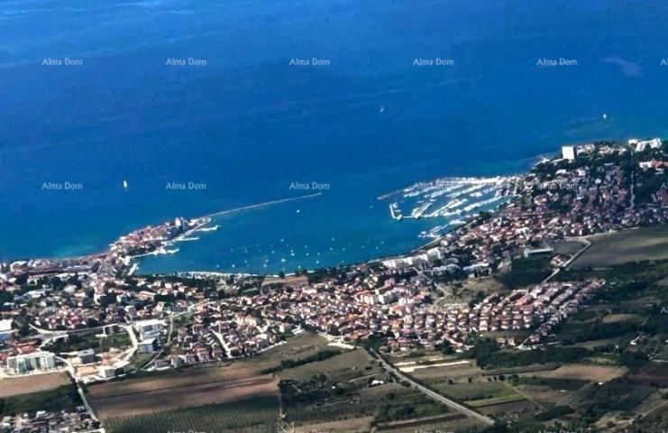 Građevinsko zemljište UMAG, Prodaje se građevinsko zemljište 2508m2, T2