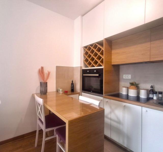 Jednosoban namješten stan, 43m2, City kej, Podgorica