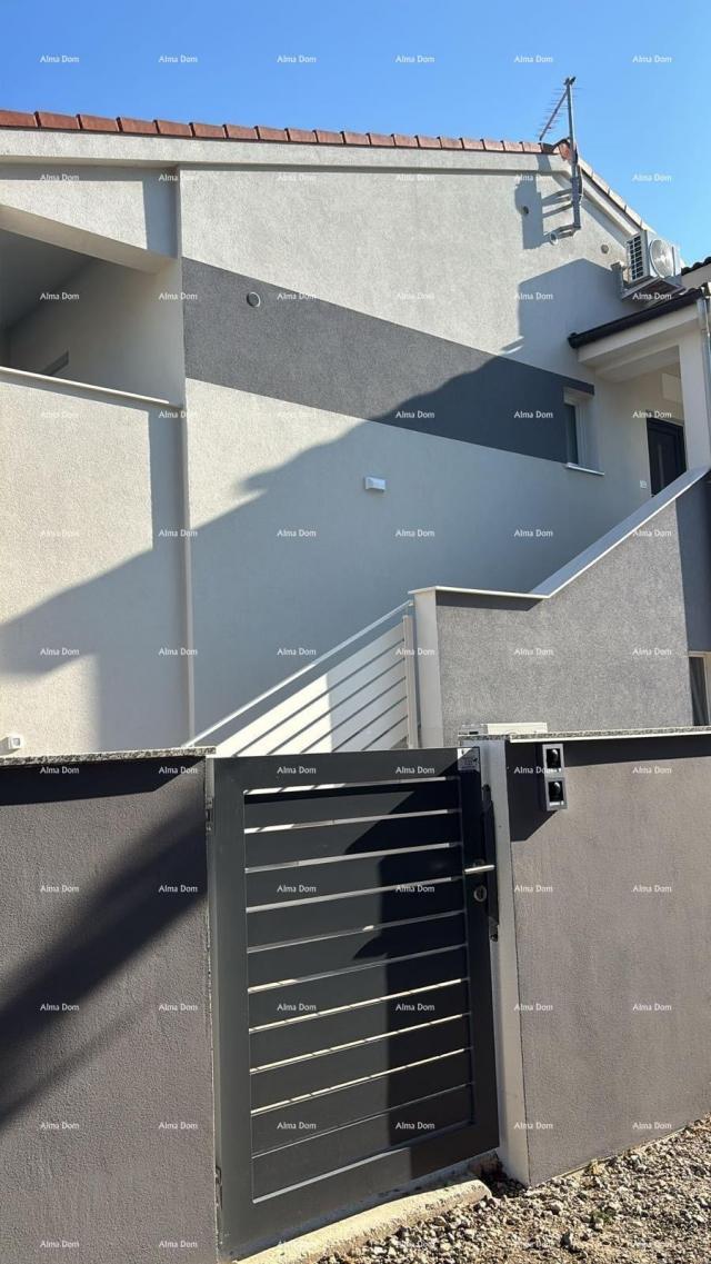 Kuća ŠIŠAN, kuća s dvije stambene jedinice, 195 m2