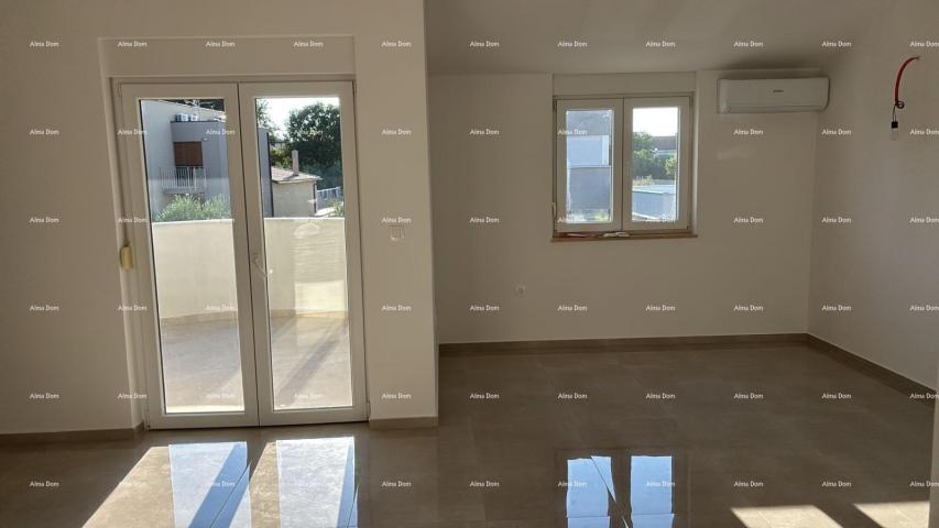 Kuća ŠIŠAN, kuća s dvije stambene jedinice, 195 m2