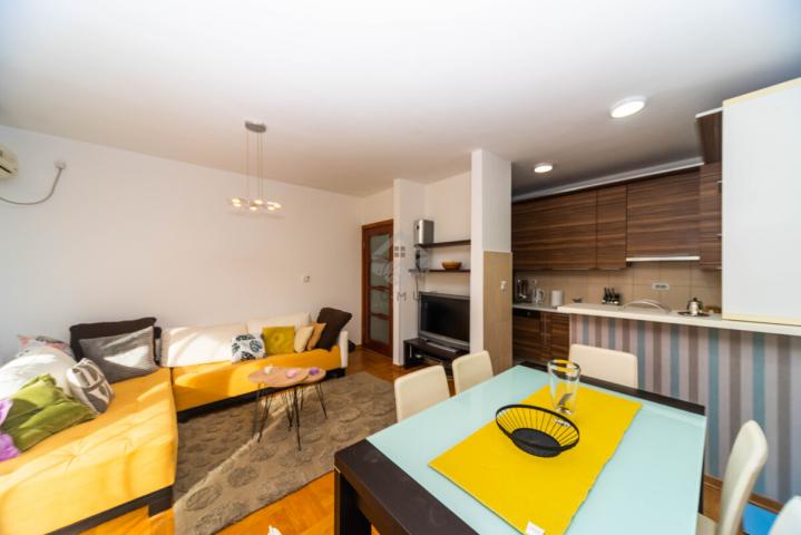 Dvosoban stan 70m2, Preko Morače - Podgorica