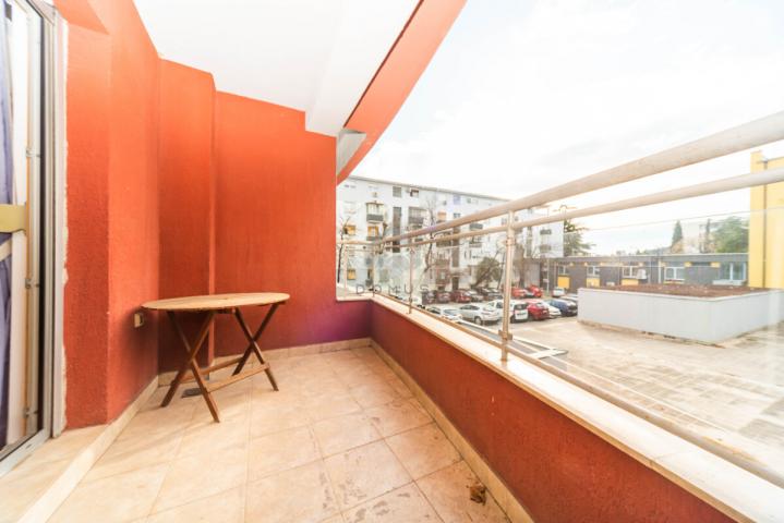 Dvosoban stan 70m2, Preko Morače - Podgorica