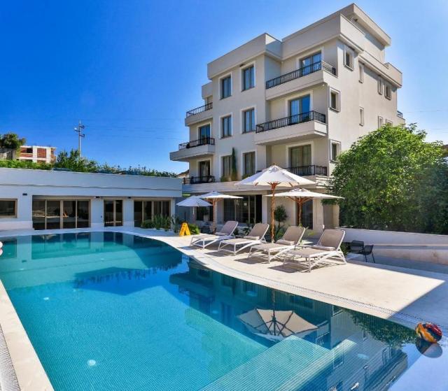 Ekskluzivni Hotel & SPA kompleks sa vrhunskim investicionim potencijalom – Budva, Lastva Grbaljska