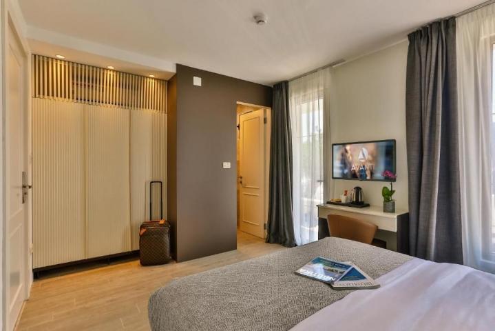 Ekskluzivni Hotel & SPA kompleks sa vrhunskim investicionim potencijalom – Budva, Lastva Grbaljska