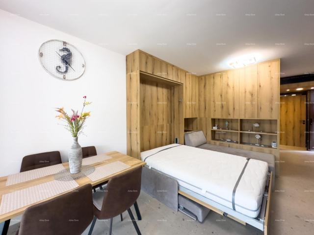 Wohnung Wir verkaufen eine komplett renovierte Wohnung in Duga Uvala!