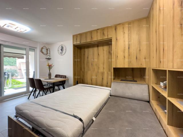 Wohnung Wir verkaufen eine komplett renovierte Wohnung in Duga Uvala!