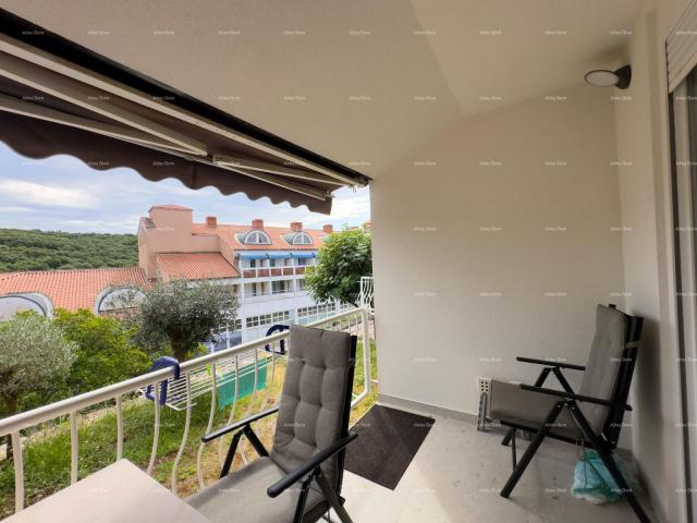 Wohnung Wir verkaufen eine komplett renovierte Wohnung in Duga Uvala!