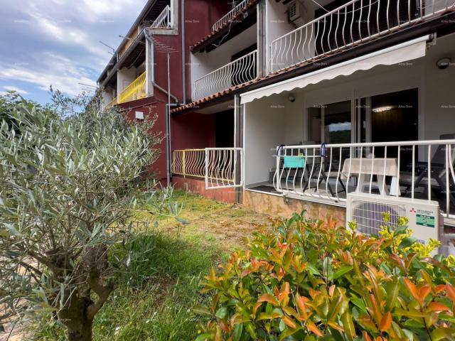 Wohnung Wir verkaufen eine komplett renovierte Wohnung in Duga Uvala!