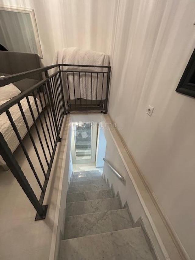 Flat Kostrena, 75m2