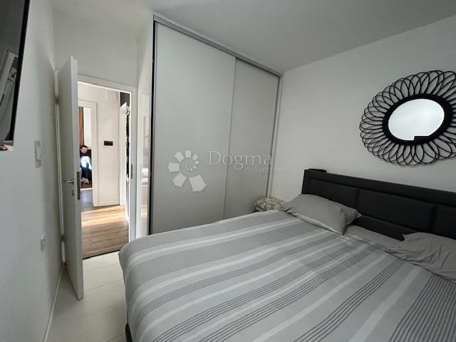 Flat Kostrena, 75m2