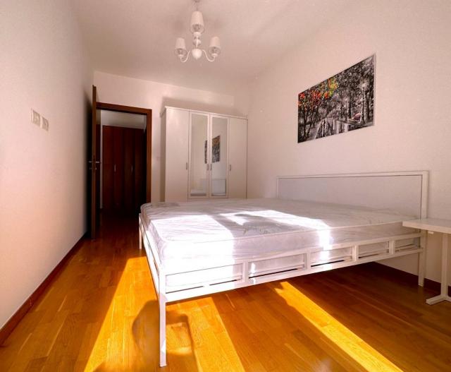 Jednosoban namješten stan, 50m2, City kvart, Podgorica