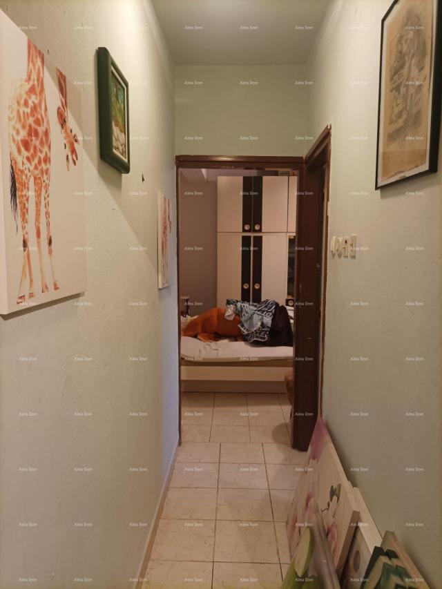 Wohnung Wir verkaufen eine Wohnung in Umag in der Nähe des Meeres.