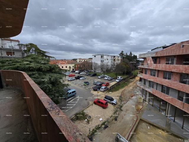 Stan Poreč, stambeno poslovni objekt u gradnji sa apartmanima i podzemnim garažama
