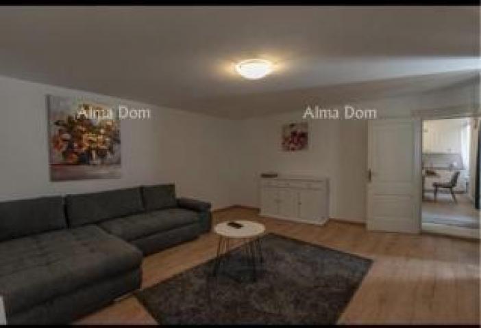 Apartment For sale: Two-bedroom apartment in the center of Rovinj.