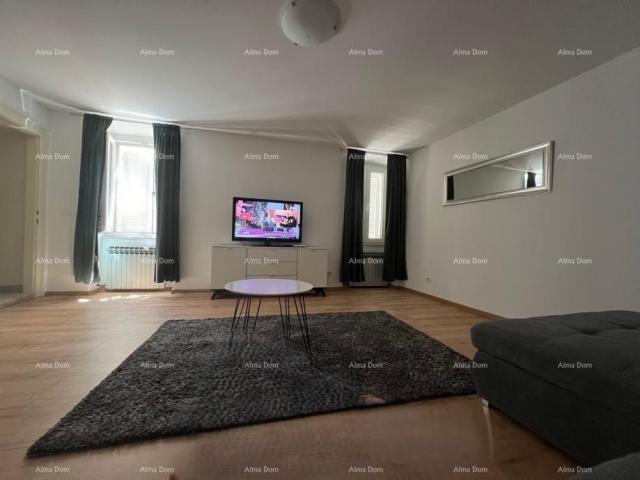 Apartment For sale: Two-bedroom apartment in the center of Rovinj.