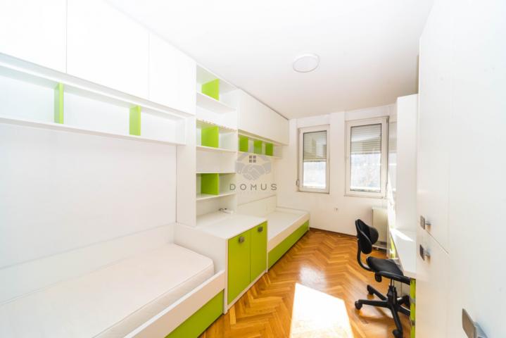 Dvosoban namješten stan 80m2, Blok IX - Podgorica