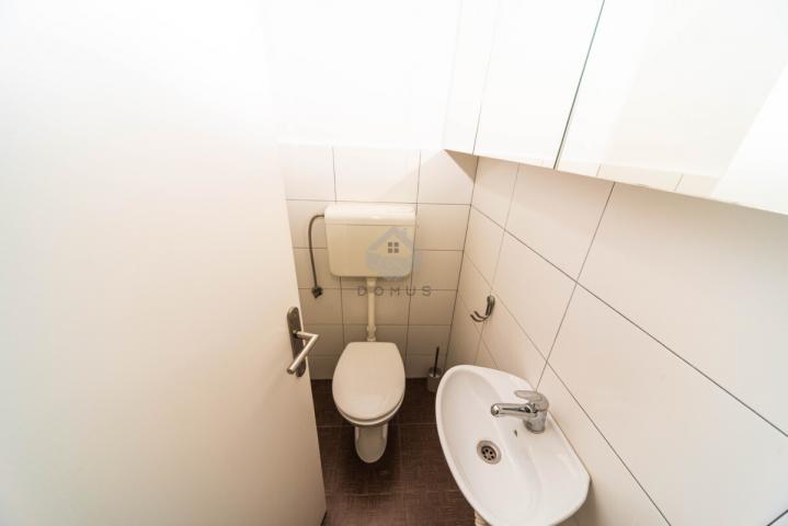 Dvosoban namješten stan 80m2, Blok IX - Podgorica
