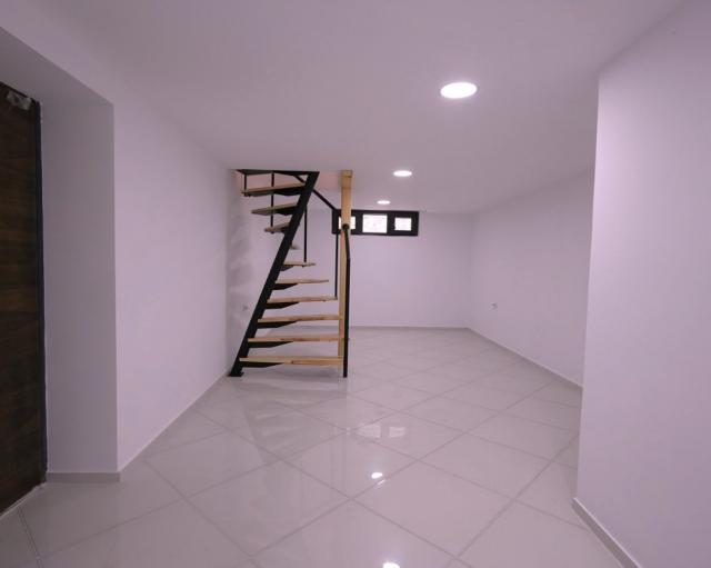Dvosoban stan, 95m2, Pod Goricom, Podgorica