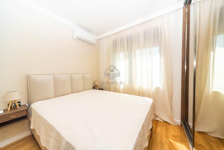 Dvosoban stan 65m2 + parking, Zabjelo - Podgorica