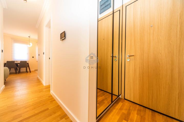 Dvosoban stan 65m2 + parking, Zabjelo - Podgorica