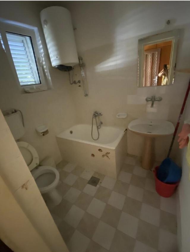 Prodaja, Kuća, 96m2 , Herceg Novi