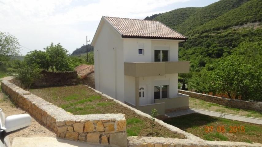 Neuseljivana kuca 