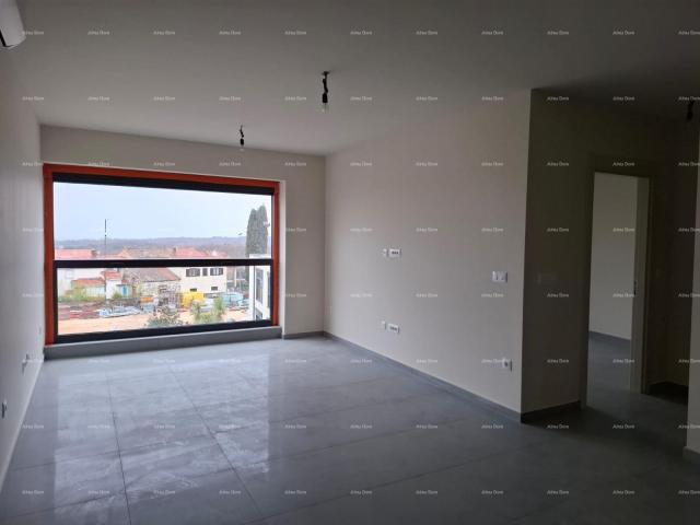 Stan Prodaja stanova u novom poslovno - stambenom projektu, Poreč, C302-zgrada C