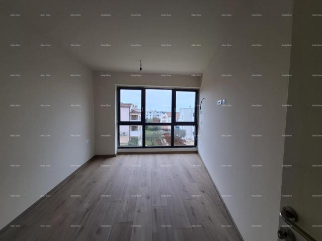 Stan Prodaja stanova u novom poslovno - stambenom projektu, Poreč, C302-zgrada C